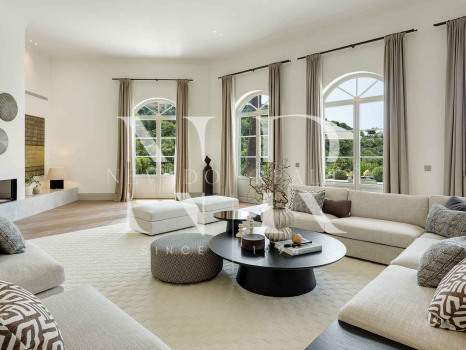Villa en Urbanización La Zagaleta completamente renovada en venta