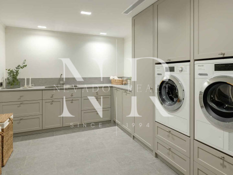 Villa en Urbanización La Zagaleta completamente renovada en venta