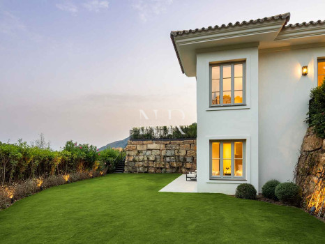Villa en Urbanización La Zagaleta completamente renovada en venta