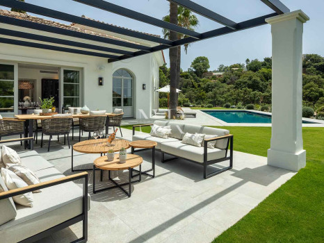 Villa en Urbanización La Zagaleta completamente renovada en venta