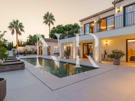 Villa entièrement rénovée à vendre à Rocío de Nagüeles