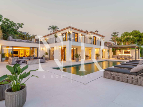 Villa entièrement rénovée à vendre à Rocío de Nagüeles