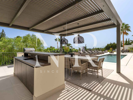 Villa entièrement rénovée à vendre à Rocío de Nagüeles