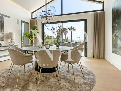 Villa entièrement rénovée à vendre à Rocío de Nagüeles