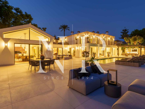 Villa entièrement rénovée à vendre à Rocío de Nagüeles