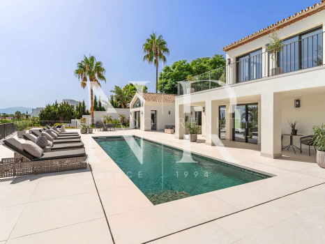 Villa entièrement rénovée à vendre à Rocío de Nagüeles