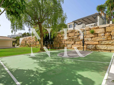 Villa entièrement rénovée à vendre à Rocío de Nagüeles