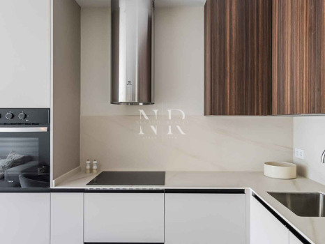 Appartement entièrement rénové à vendre dans le lotissement Los Almendros