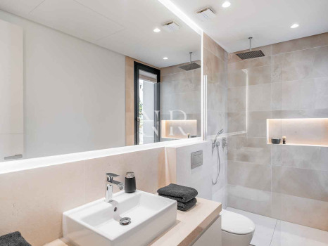 Villa en El Paraíso de diseño en venta