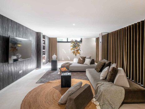 Villa en El Paraíso de diseño en venta