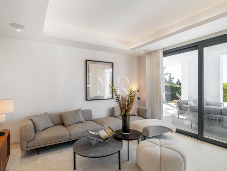 Villa en El Paraíso de diseño en venta