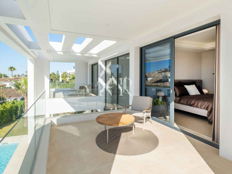 Villa en El Paraíso de diseño en venta