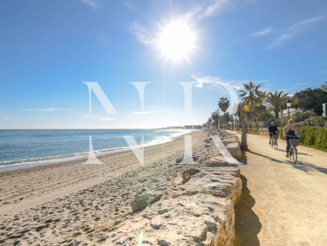 Plot in the Xarblanca residential area with panoramic sea views for sale