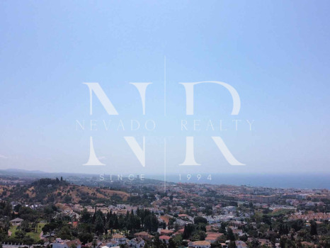 Plot in the Xarblanca residential area with panoramic sea views for sale