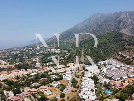 Plot in the Xarblanca residential area with panoramic sea views for sale