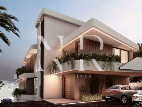 Villa in the Xarblanca residential development under construction for sale