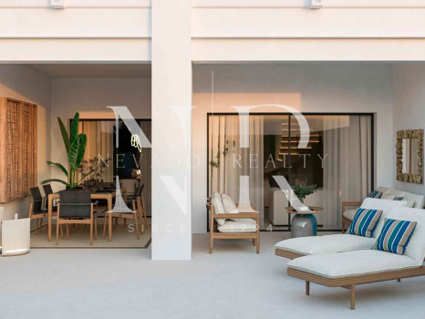Adosada en Urbanización La Quinta Golf completamente renovada en venta