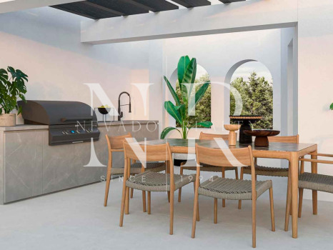 Adosada en Urbanización La Quinta Golf completamente renovada en venta