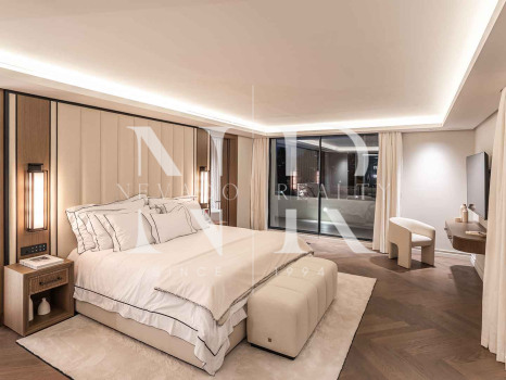 Villa en Nueva Andalucía de diseño contemporáneo en venta