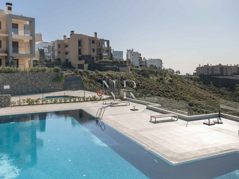 Apartment in the Real de la Quinta residential complex with panoramic sea views for sale