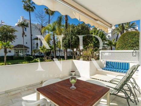 Apartamento en venta con vistas al mar en Alhambra del Mar