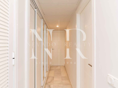 Apartamento en venta con vistas al mar en Alhambra del Mar