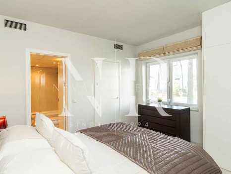 Apartamento en venta con vistas al mar en Alhambra del Mar