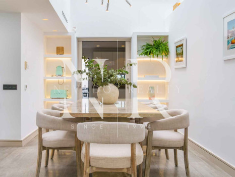 Villa en Nueva Andalucía en venta
