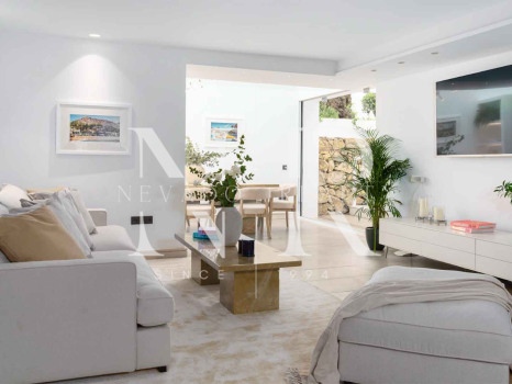 Villa en Nueva Andalucía en venta