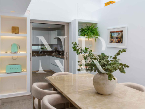 Villa en Nueva Andalucía en venta