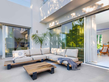 Villa in Nueva Andalucía for sale