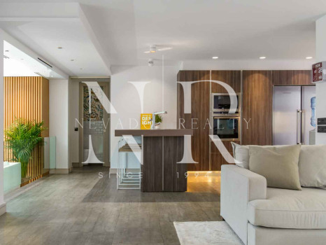 Villa en Nueva Andalucía en venta