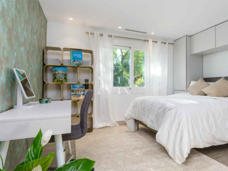 Villa in Nueva Andalucía for sale
