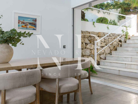 Villa en Nueva Andalucía en venta