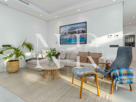 Villa en Nueva Andalucía en venta