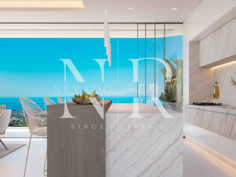 Villa en El Real de la Quinta en construcción con vistas panorámicas al mar en venta