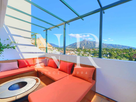 Ático con vistas en al mar en alquiler de corta temporada en Marbella