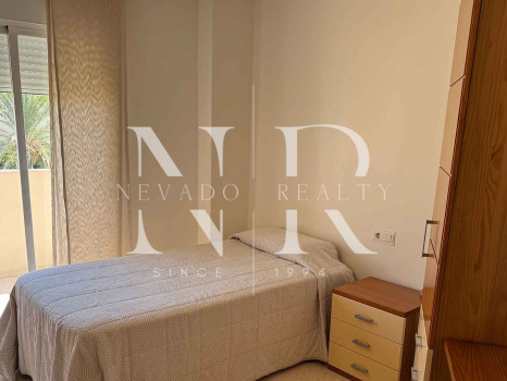 Ático en el centro de Estepona con gran terraza en venta