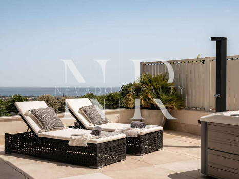 Sea-view apartment for sale in Grand View, La Quinta