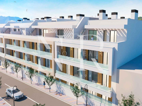 Ático en Mijas Costa con vista al golf en venta
