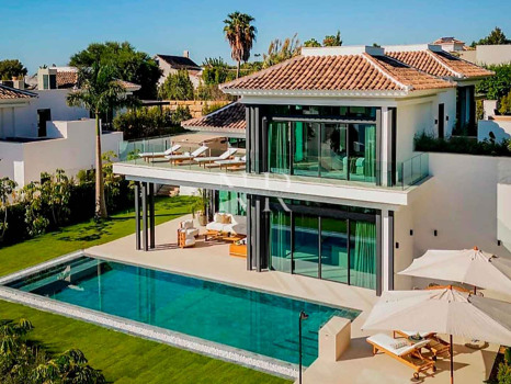 Villa in Lomas del Virrey, Golden Mile, under construction