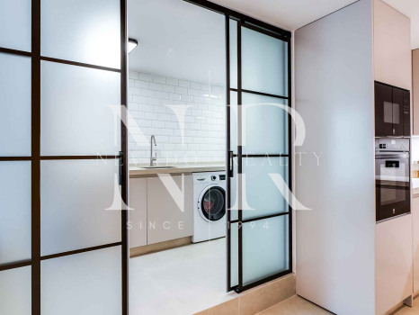 Apartamento en la Milla de Oro con amplia terraza en venta