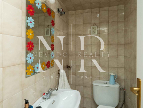 Villa para reformar con parciales vistas al mar en Huerta Belón en venta.