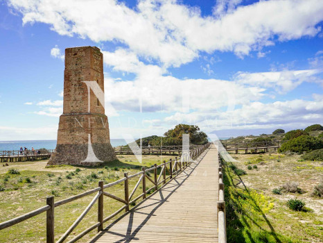 Sea-view villa under construction in Artola Alta for sale