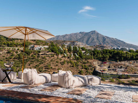Classic Andalusian-style villa for sale in El Madroñal