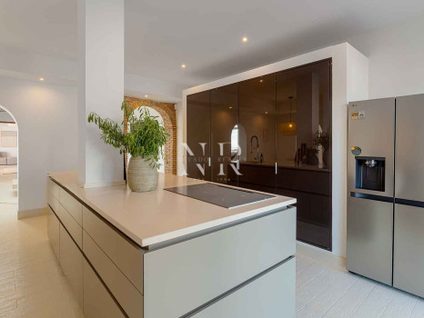 Classic Andalusian-style villa for sale in El Madroñal