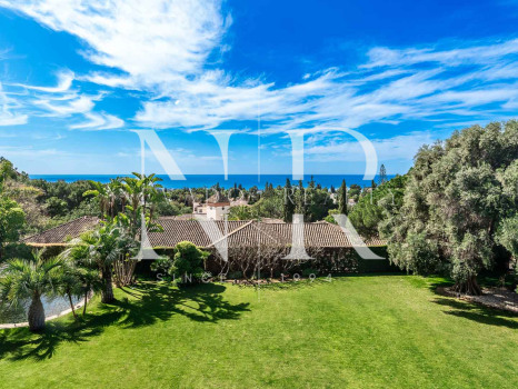 Villa in Sierra Blanca with panoramic sea views for sale