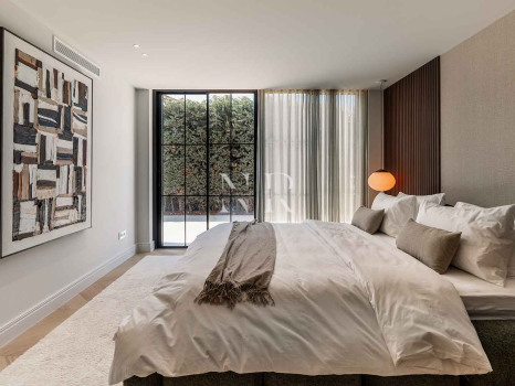 Villa en Nueva Andalucía completamente renovada en venta
