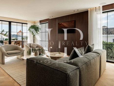 Villa in Nueva Andalucía completely renovated for sale