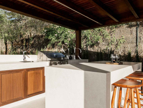Villa en Nueva Andalucía completamente renovada en venta